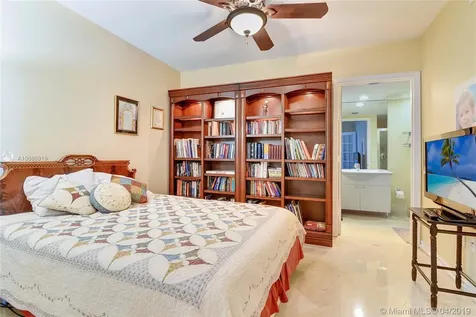 1800 South Ocean Drive Hallandale Beach FL 33009