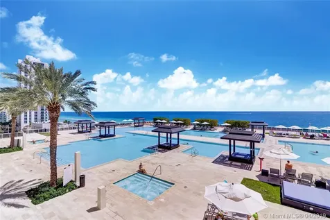 1800 South Ocean Drive Hallandale Beach FL 33009