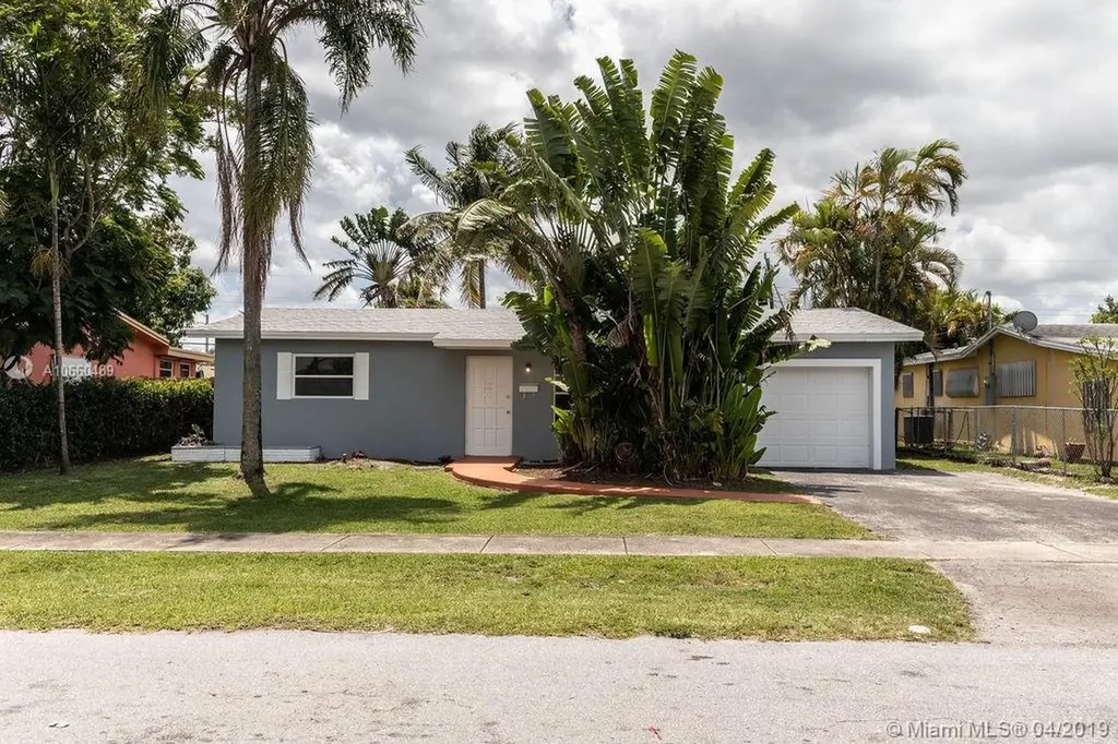 6440 Park Street Hollywood FL 33024