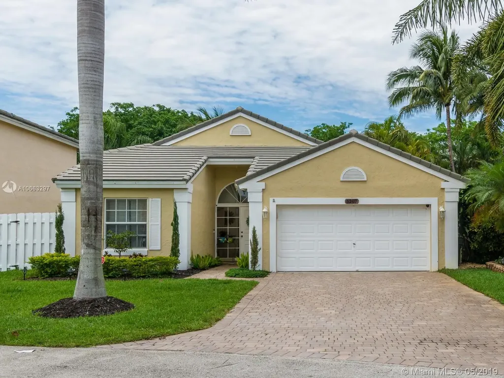 5207 NW 55th Street Coconut Creek FL 33073
