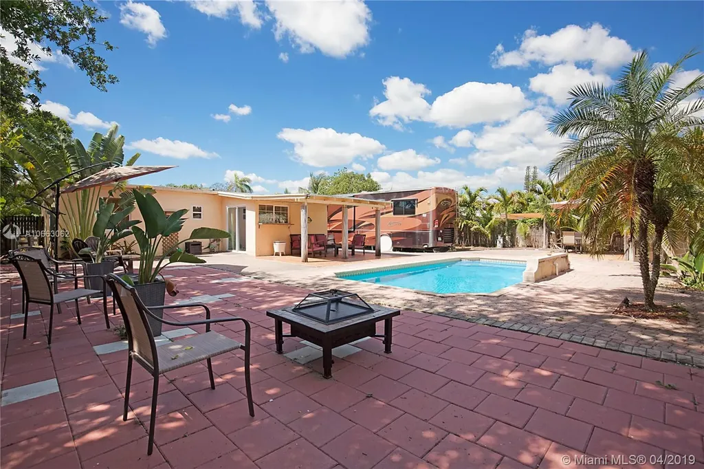 1773 NE 50th Street Pompano Beach FL 33064