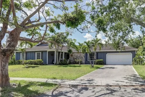 14932 SW 149th Street Miami FL 33196