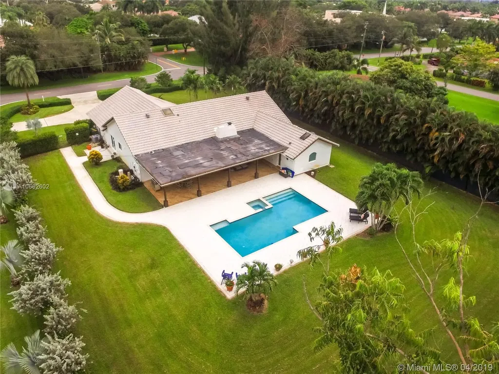 11800 NW 5th Street Plantation FL 33325