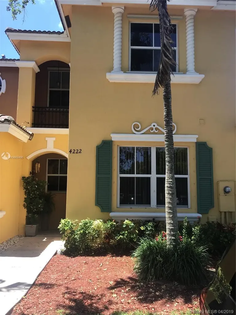4222 NE 9th Street Homestead FL 33033