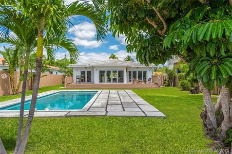 780 S Shore Drive Miami Beach FL 33141