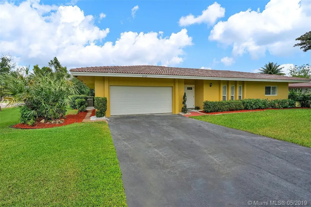 8500 NW 28th Court Coral Springs FL 33065