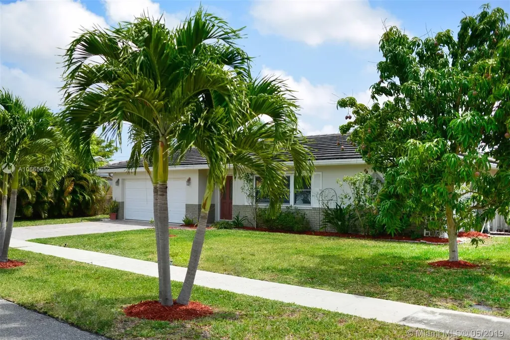 108 Winged Foot Lane Boca Raton FL 33431
