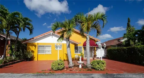 707 SW 100th Court Circle Miami FL 33174