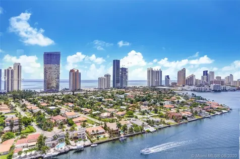 19195 Mystic Pointe Drive Aventura FL 33180