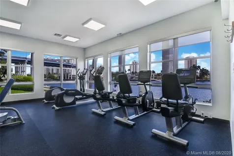 19195 Mystic Pointe Drive Aventura FL 33180