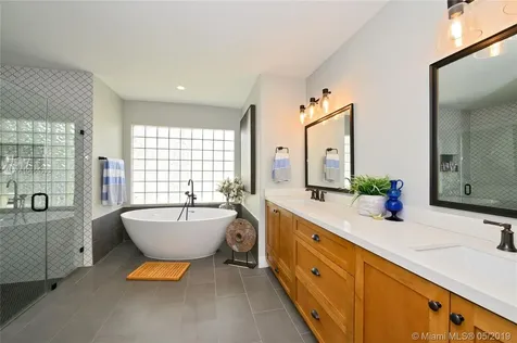 1270 Fairfax Court Weston FL 33326