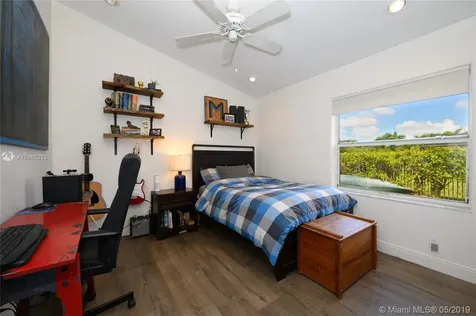 1270 Fairfax Court Weston FL 33326