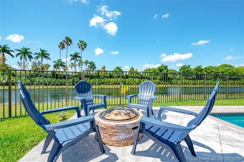 1270 Fairfax Court Weston FL 33326