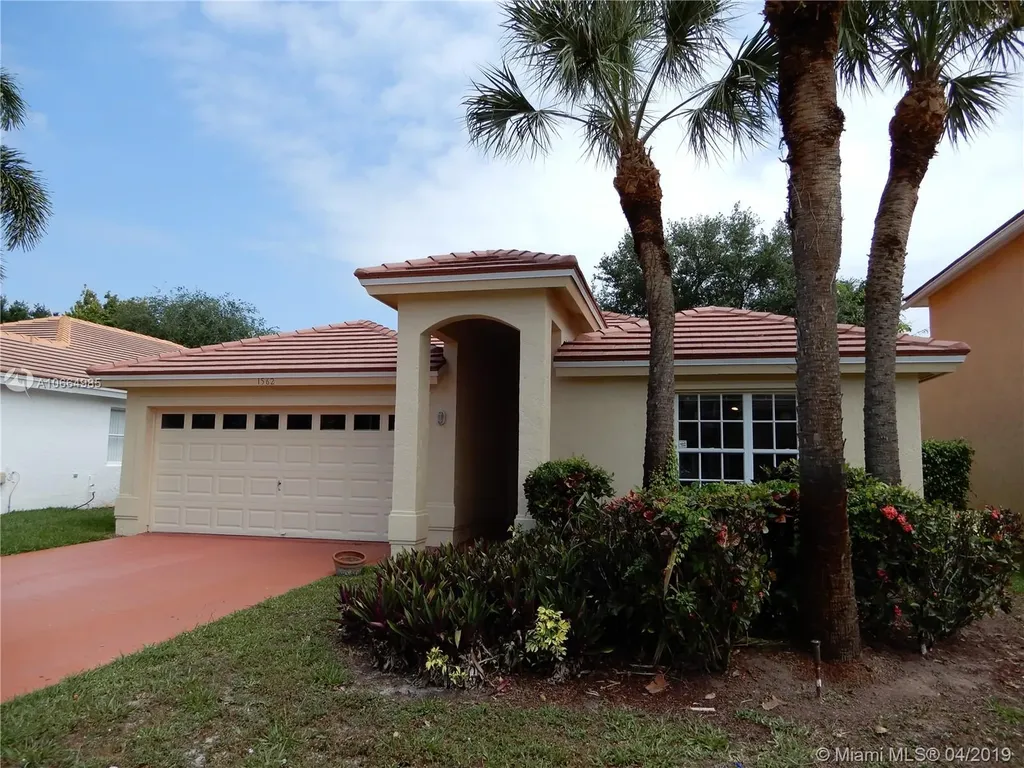 1562 S Club Drive Wellington FL 33414