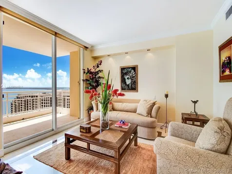 888 Brickell Key Drive Miami FL 33131