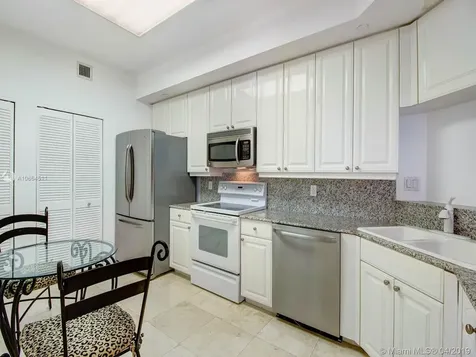 888 Brickell Key Drive Miami FL 33131