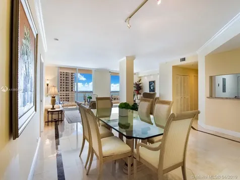 888 Brickell Key Drive Miami FL 33131