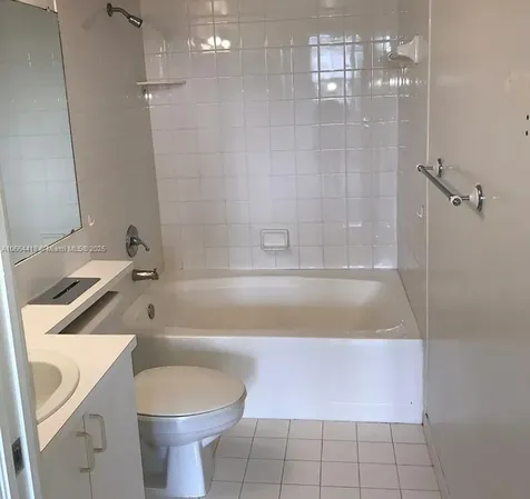 19701 E Country Club Drive Aventura FL 33180