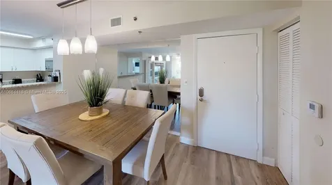 19701 E Country Club Drive Aventura FL 33180