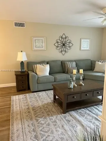 19701 E Country Club Drive Aventura FL 33180