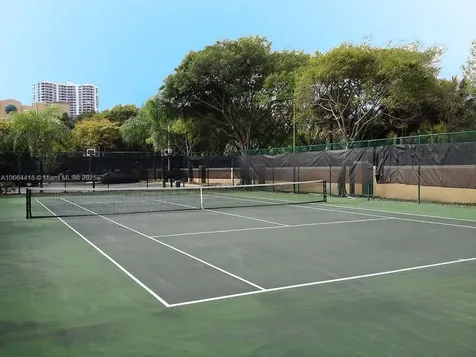 19701 E Country Club Drive Aventura FL 33180