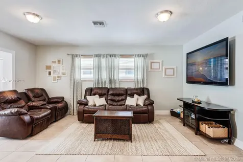 9004 SW 56th Street Miami FL 33165