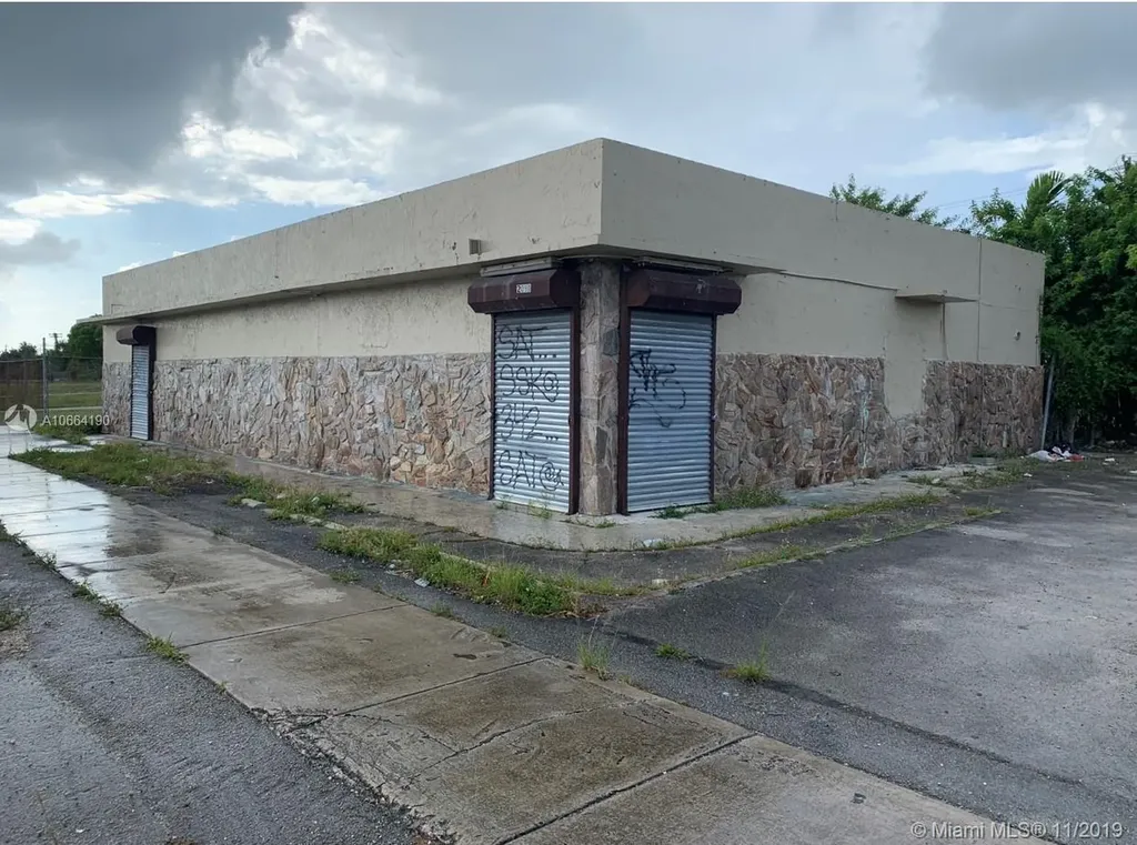 2090 NW 75th Street Miami FL 33147