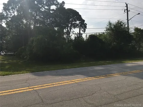 2325 SE Berkshire Boulevard Port St. Lucie FL 34952