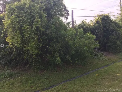 2325 SE Berkshire Boulevard Port St. Lucie FL 34952