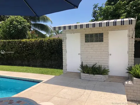4000 SW 10th Street Miami FL 33134
