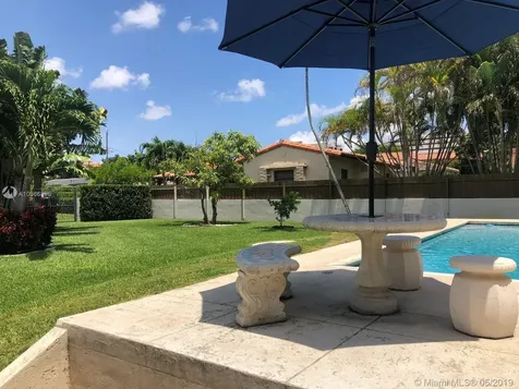 4000 SW 10th Street Miami FL 33134