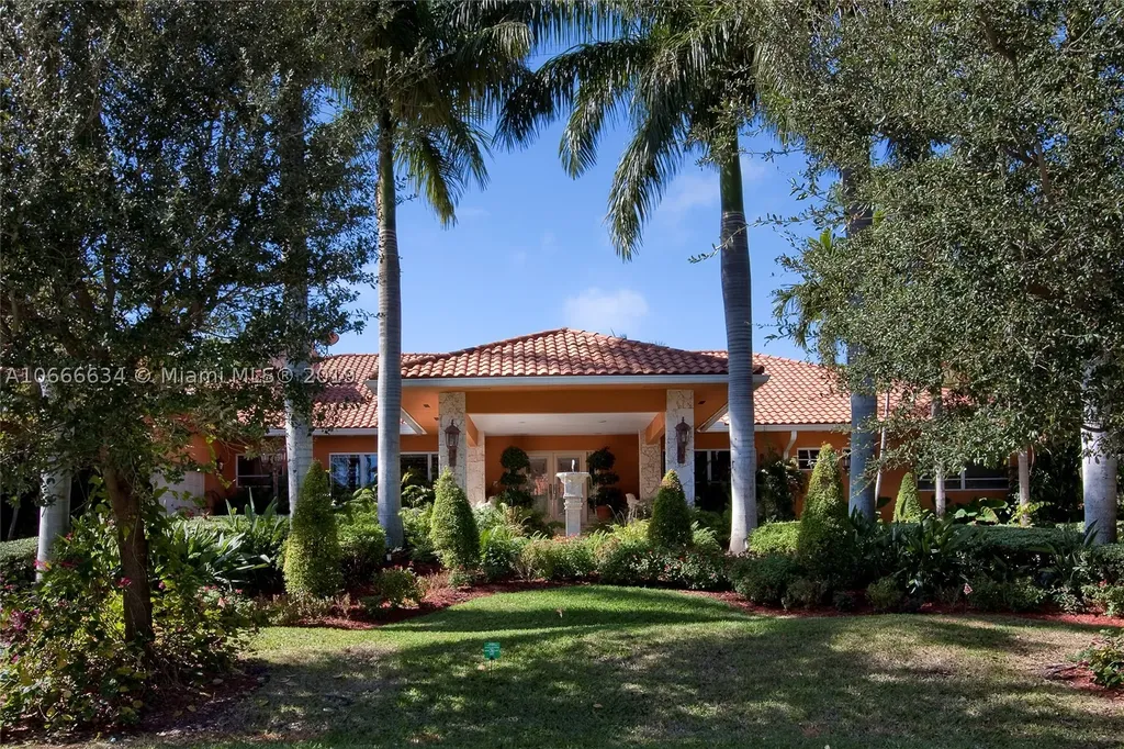 236 Costanera Road Coral Gables FL 33143