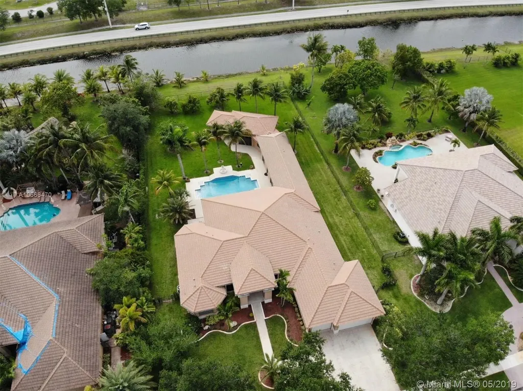 4101 SW 141st Avenue Davie FL 33330