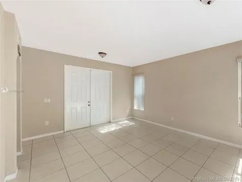15621 SW 29th Terrace Miami FL 33185