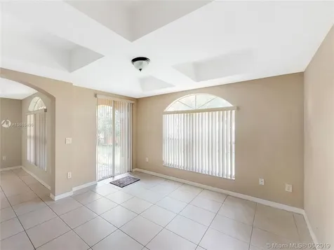 15621 SW 29th Terrace Miami FL 33185