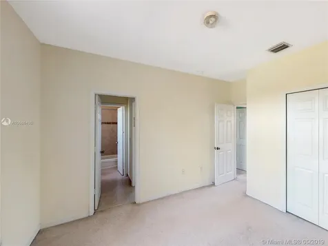 15621 SW 29th Terrace Miami FL 33185