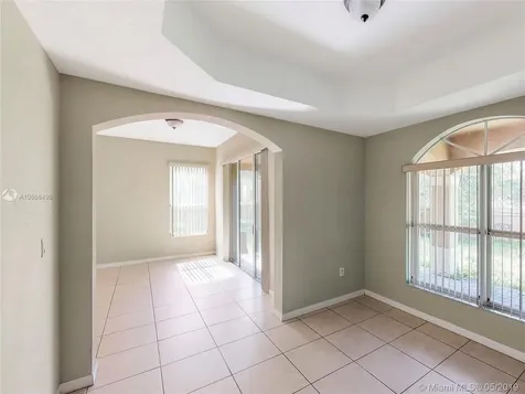15621 SW 29th Terrace Miami FL 33185