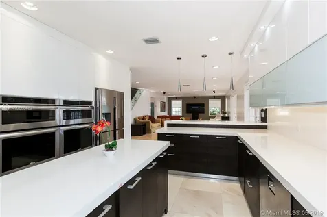 2505 Hunters Run Way Weston FL 33327