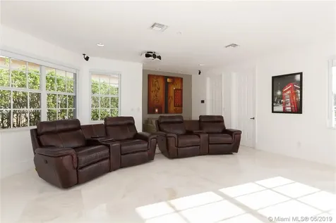2505 Hunters Run Way Weston FL 33327