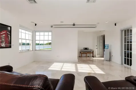 2505 Hunters Run Way Weston FL 33327