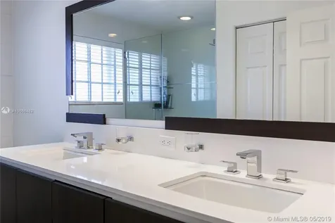 2505 Hunters Run Way Weston FL 33327