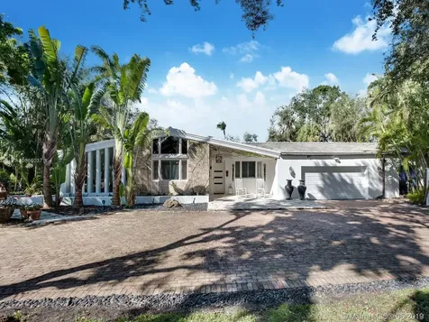 10840 Snapper Creek Road Coral Gables FL 33156