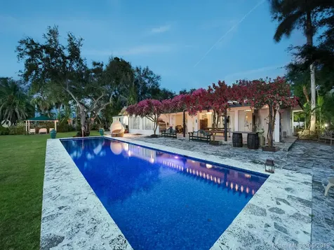 10840 Snapper Creek Road Coral Gables FL 33156