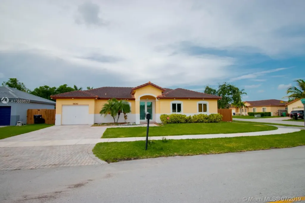 14241 SW 292nd Terrace Homestead FL 33033