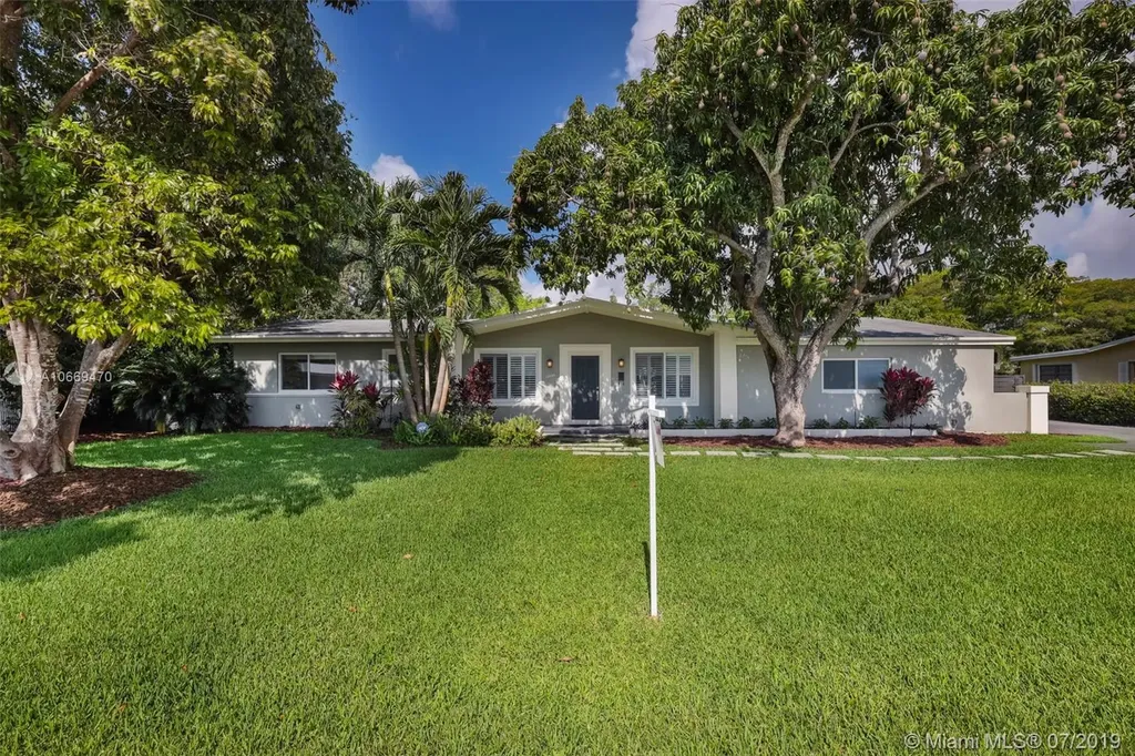 15400 SW 84th Court Palmetto Bay FL 33157