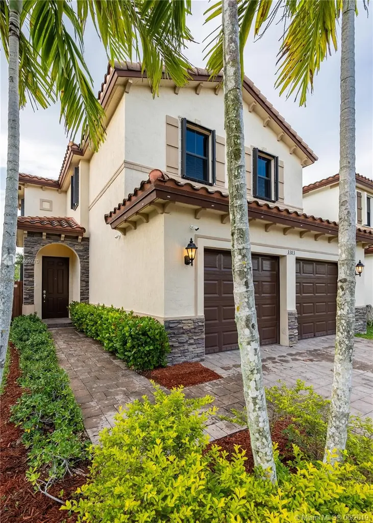 3383 SE 5th Street Homestead FL 33033