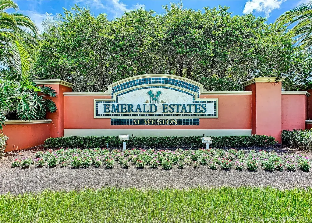 16402 Diamond Head Drive Weston FL 33331