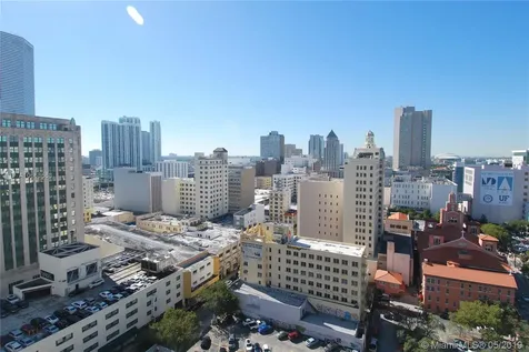 133 NE 2nd Avenue Miami FL 33132