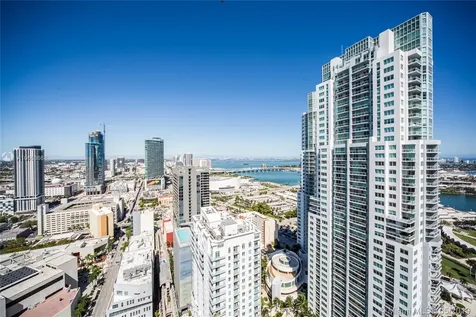 133 NE 2nd Avenue Miami FL 33132