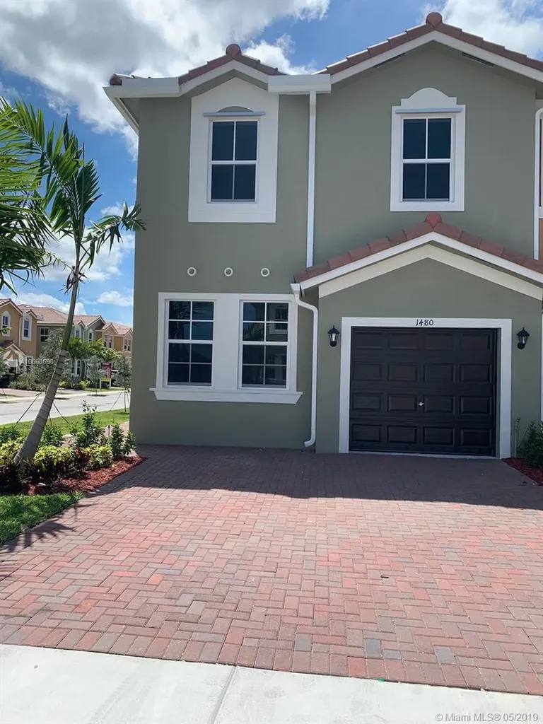 1480 SE 24th Terrace Homestead FL 33035